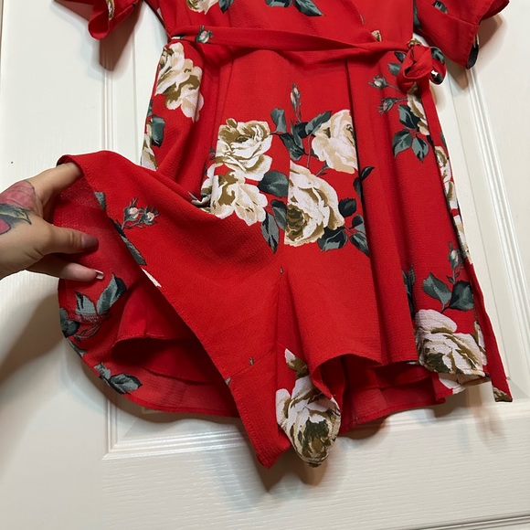 Charlotte Russe romper size L - Picture 6 of 7